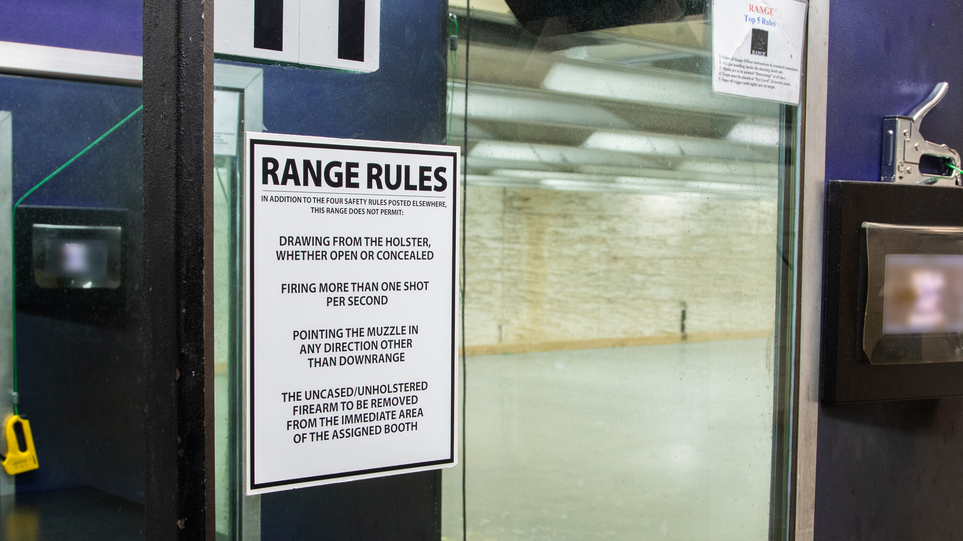 Range Rules sign