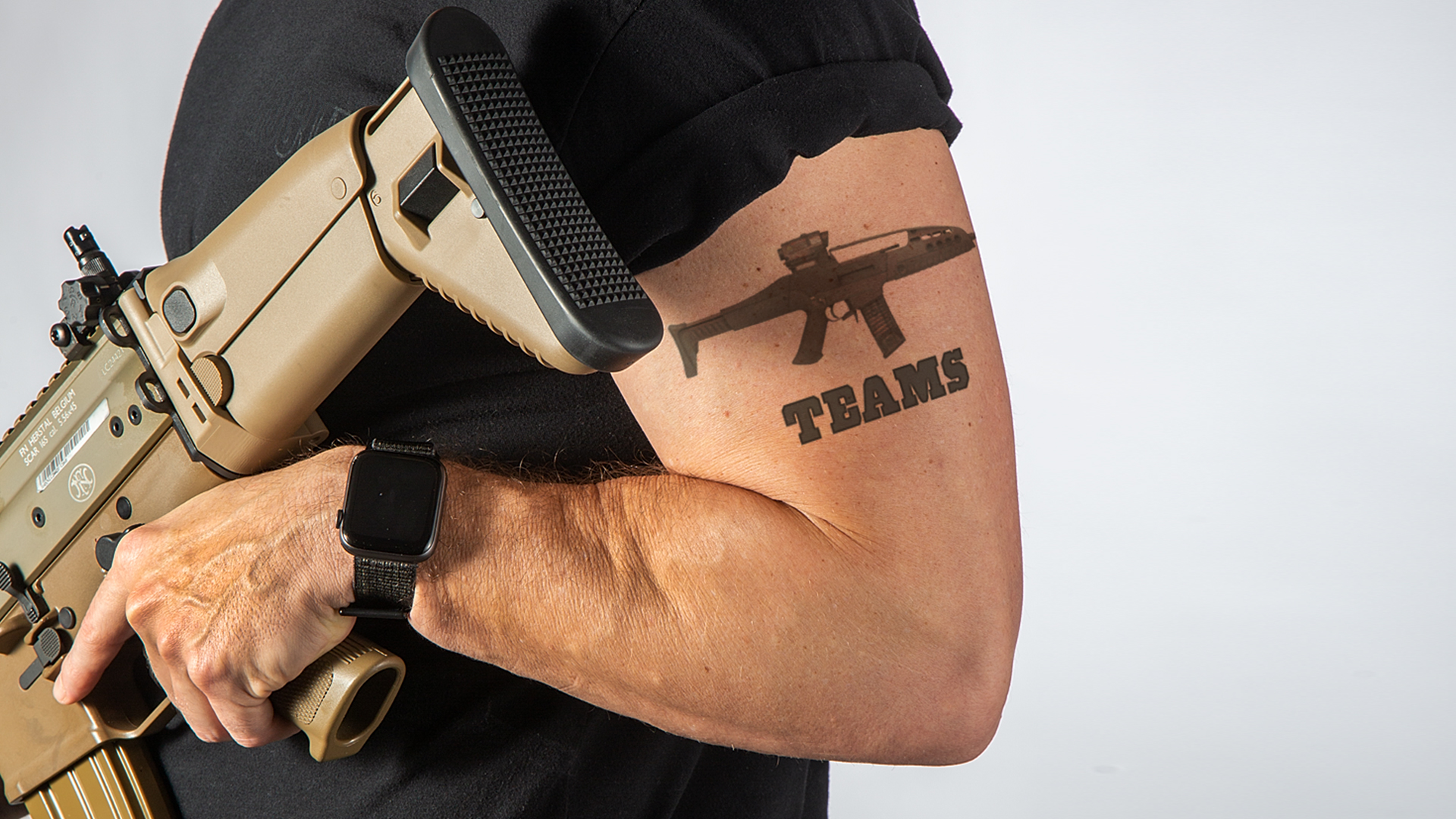 Man with FN SCAR