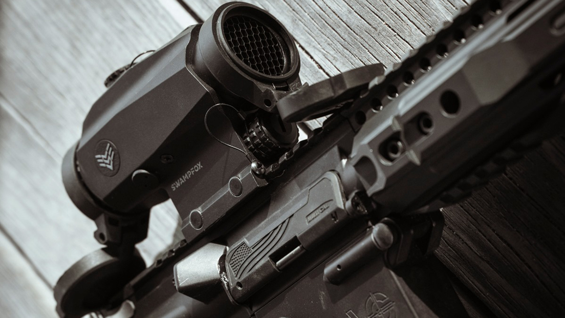 First Look: Swampfox Optics Trihawk 3x Prism Scope | An Official ...