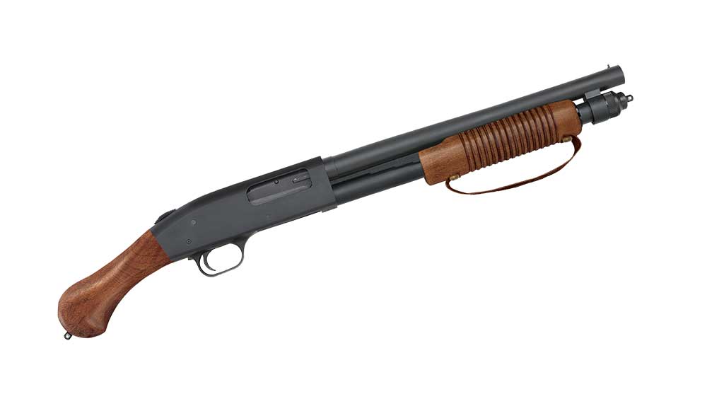 mossberg-590-nightstick-f.jpg