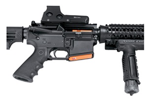 magvault_in_gun_lower_view_1.jpg