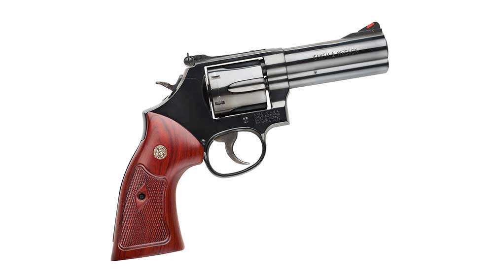 smith-wesson-model-586-revolver-f.jpg