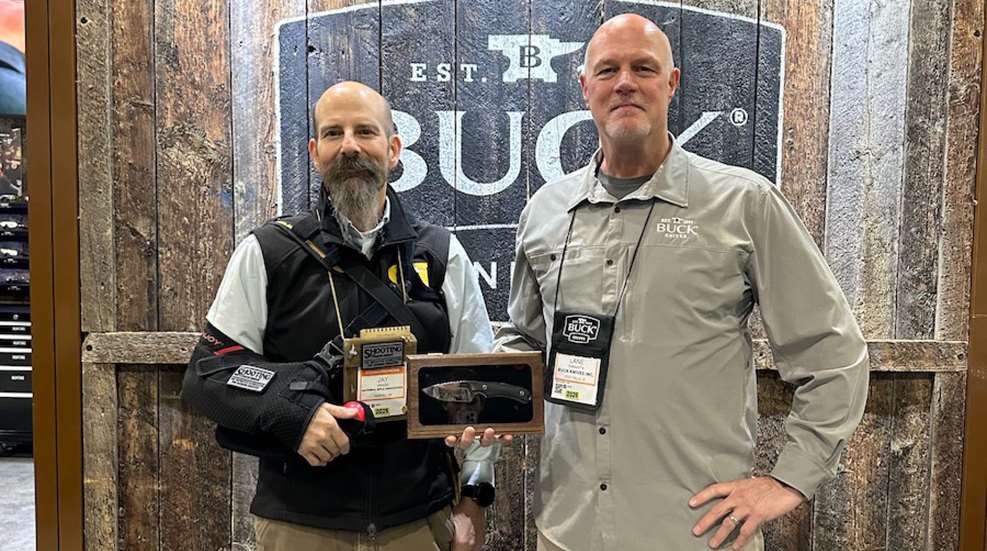 Shooting Illustrated’s Grazio Receives Buck Knives Writer of the Year Honor